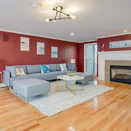 Spacious East Sandwich Home 1 Mi To Beach!